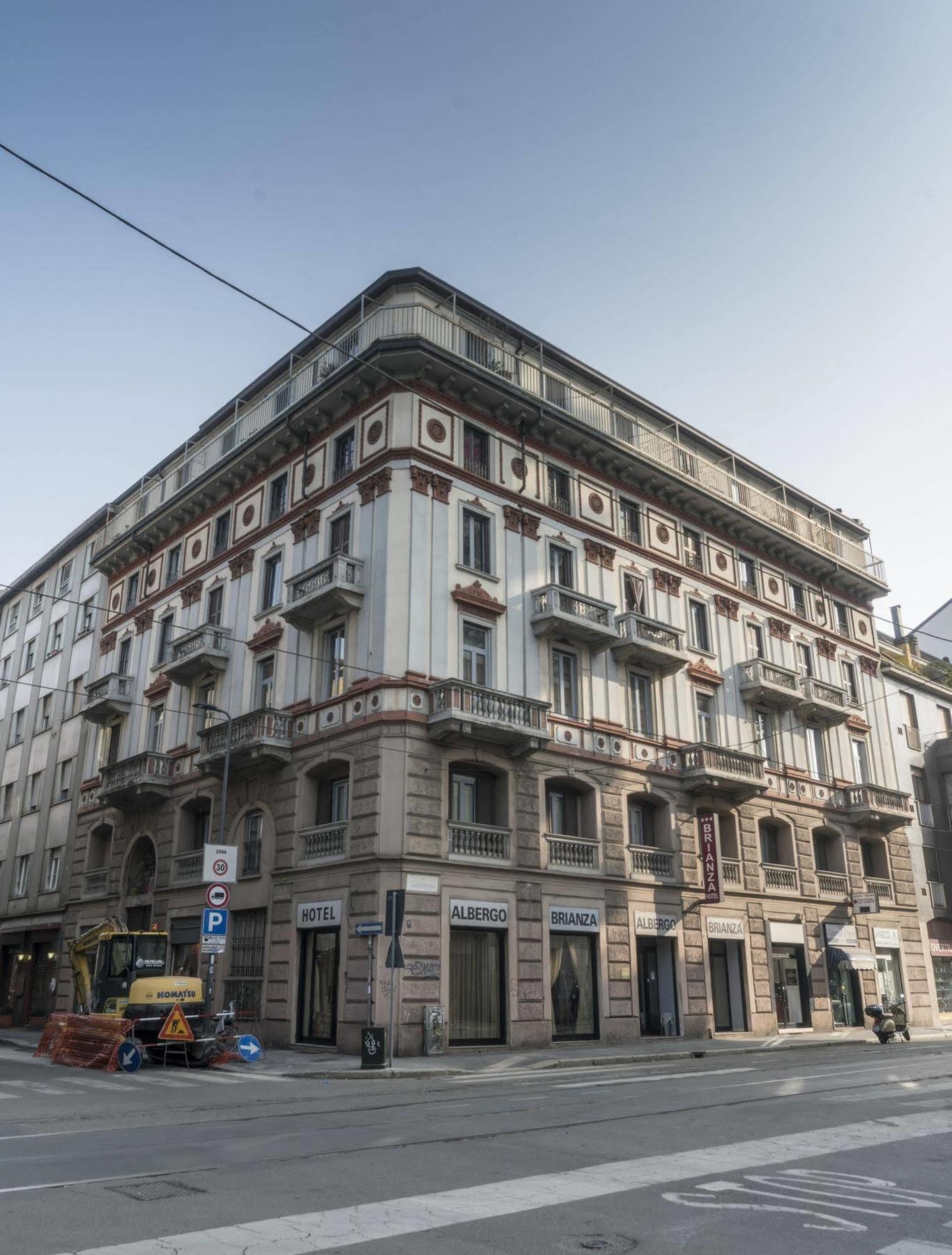 Hotel Brianza Milan Bagian luar foto