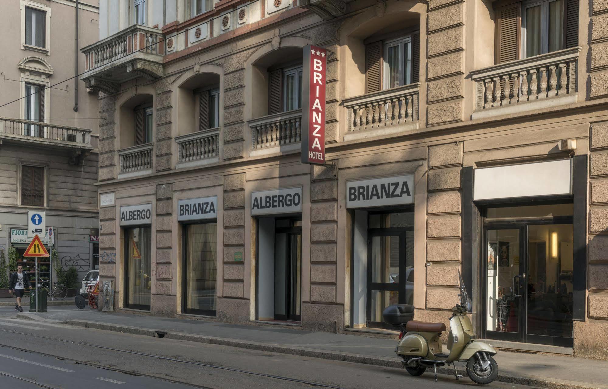 Hotel Brianza Milan Bagian luar foto