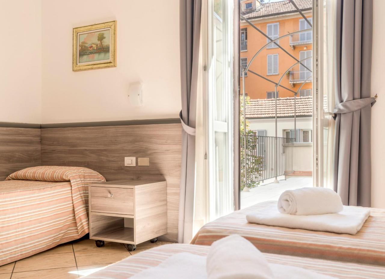 Hotel Brianza Milan Bagian luar foto