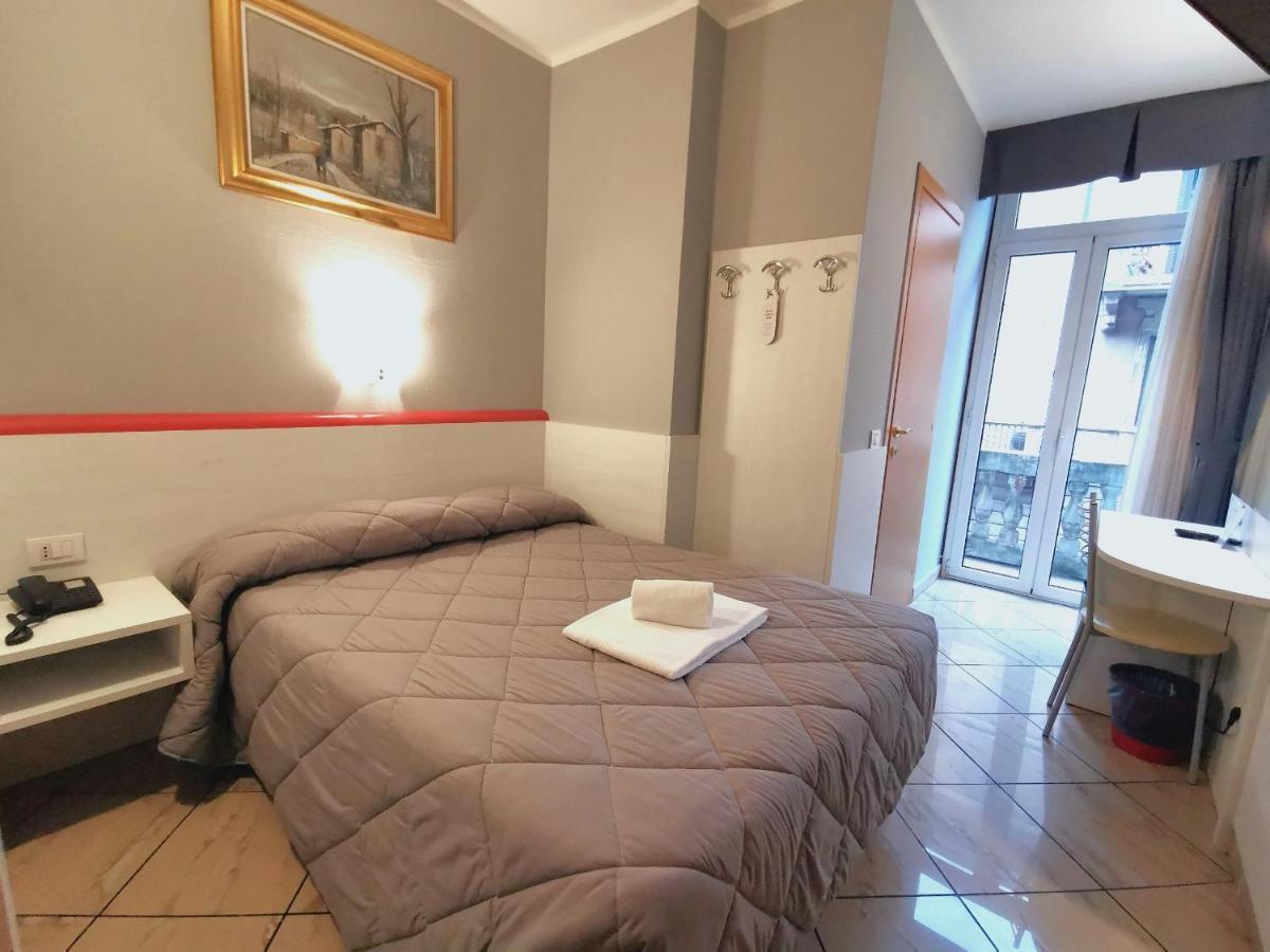 Hotel Brianza Milan Bagian luar foto
